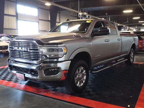 2022 RAM 3500 Laramie Crew Cab 4x4 8' Box
