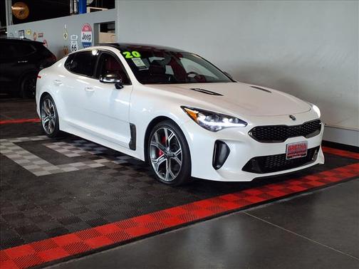 Snow White Pearl 2020 Kia Stinger