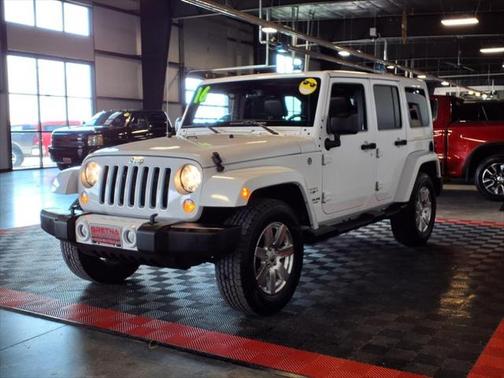 2016 Jeep Wrangler Unlimited Sahara