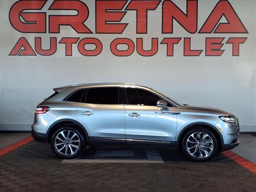 2022 Lincoln Nautilus Reserve