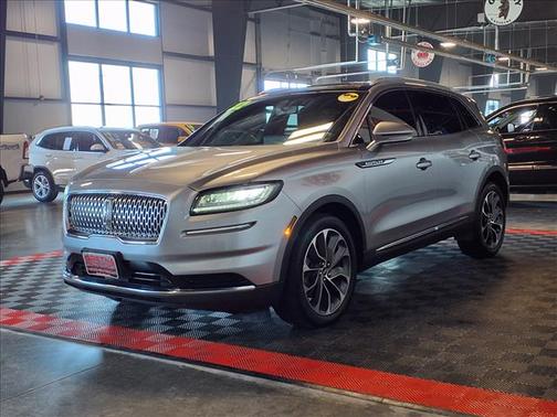 2022 Lincoln Nautilus Reserve