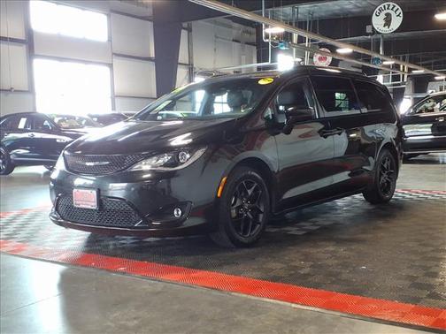 2019 Chrysler Pacifica Touring-L Plus