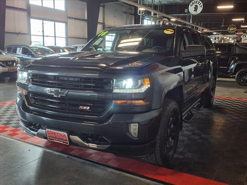 Graphite Metallic 2018 Chevrolet Silverado 1500 2LT