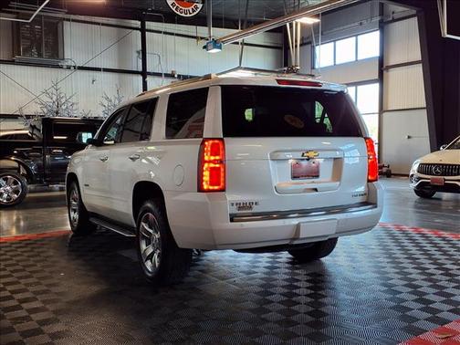 Iridescent Pearl Tricoat 2020 Chevrolet Tahoe Premier