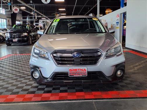 Ice Silver Metallic 2018 Subaru Outback 2.5i Premium