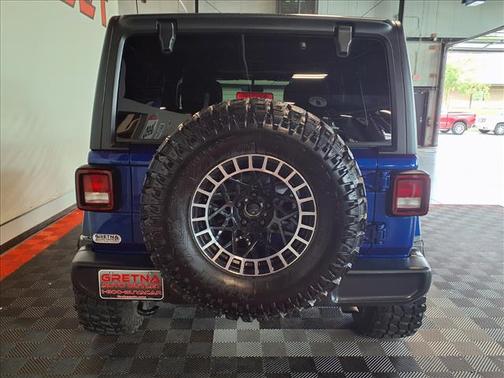 Ocean Blue Metallic 2020 Jeep Wrangler Unlimited Sahara