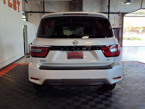 Aspen White Tricoat 2023 Nissan Armada SL 4WD
