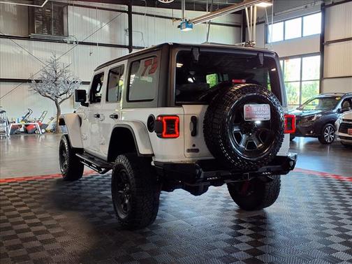 Bright White Clearcoat 2019 Jeep Wrangler Unlimited Sport