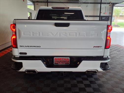 Summit White 2021 Chevrolet Silverado 1500 RST