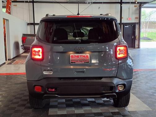 2018 Jeep Renegade Trailhawk