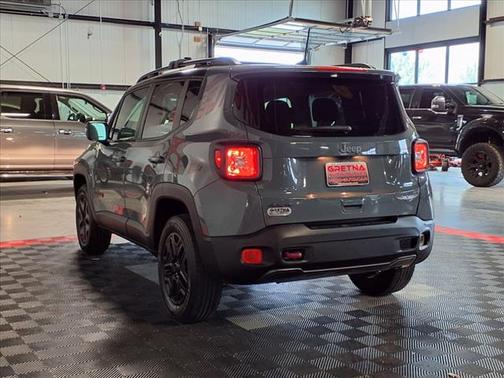 2018 Jeep Renegade Trailhawk