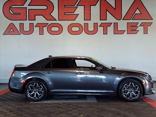 2018 Chrysler 300 S