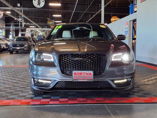 2018 Chrysler 300 S