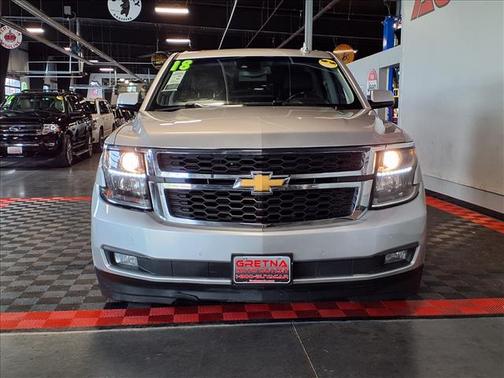 Silver Ice Metallic 2018 Chevrolet Suburban LT