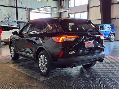 Agate Black Metallic 2022 Ford Escape SE