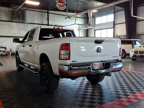2021 RAM 2500 Tradesman Crew Cab 4x4 6'4' Box