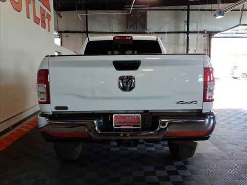 2021 RAM 2500 Tradesman Crew Cab 4x4 6'4' Box
