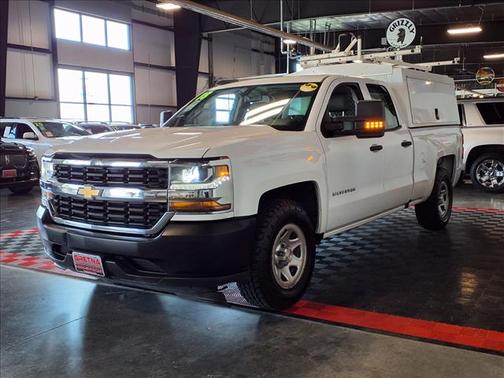 Summit White 2018 Chevrolet Silverado 1500 WT