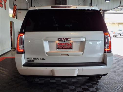 2016 GMC Yukon XL SLT