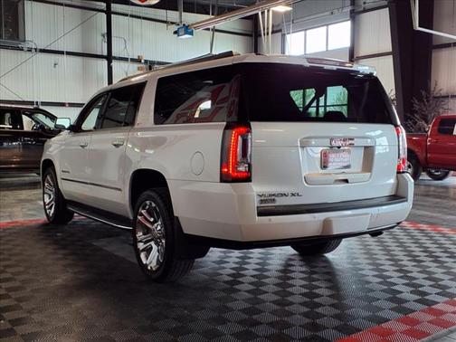 2016 GMC Yukon XL SLT