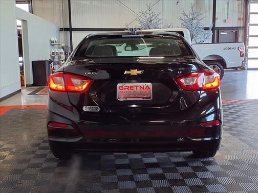 Mosaic Black Metallic 2019 Chevrolet Cruze LT
