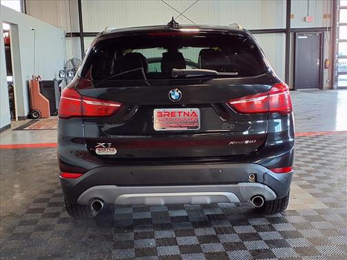 Black Sapphire Metallic 2019 BMW X1 xDrive28i