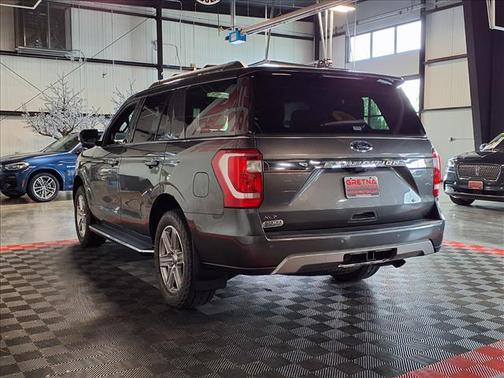 GRAY 2019 Ford Expedition XLT