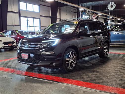 Crystal Black Pearl 2017 Honda Pilot Elite