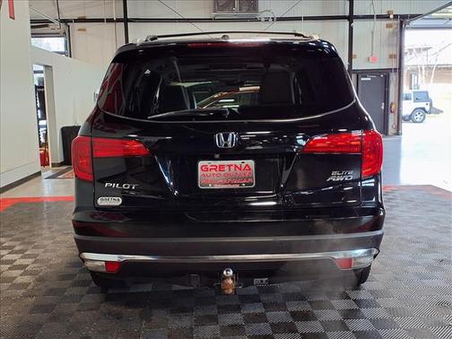 Crystal Black Pearl 2017 Honda Pilot Elite