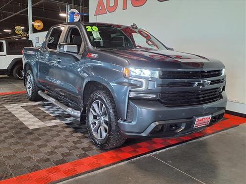 Shadow Gray Metallic 2020 Chevrolet Silverado 1500 RST