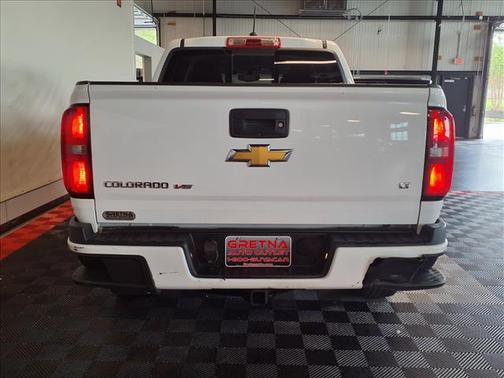 Summit White 2019 Chevrolet Colorado LT