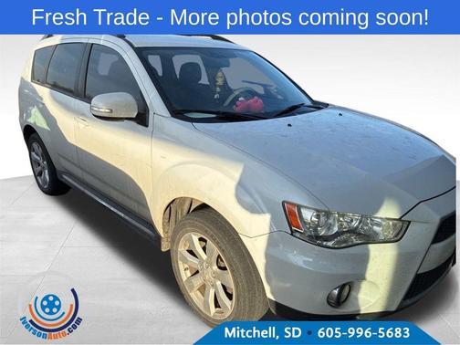 2010 Mitsubishi Outlander XLS