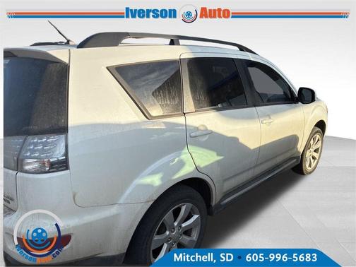 2010 Mitsubishi Outlander XLS