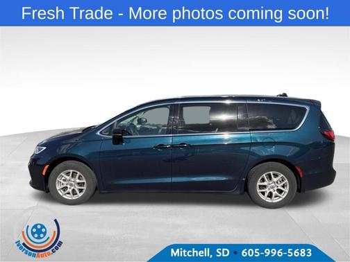 Fathom Blue Pearlcoat 2024 Chrysler Pacifica Touring-L