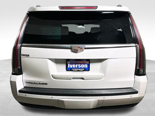 2018 Cadillac Escalade Platinum