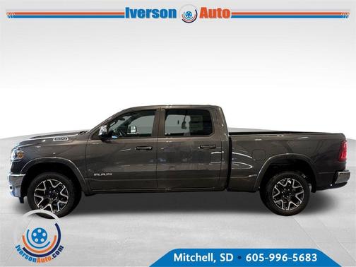 Granite Crystal Clearcoat Metallic 2026 RAM 1500 Laramie