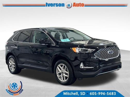 Black Metallic 2024 Ford Edge SEL