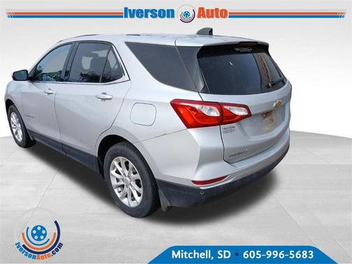 Silver Ice Metallic 2018 Chevrolet Equinox 1LT