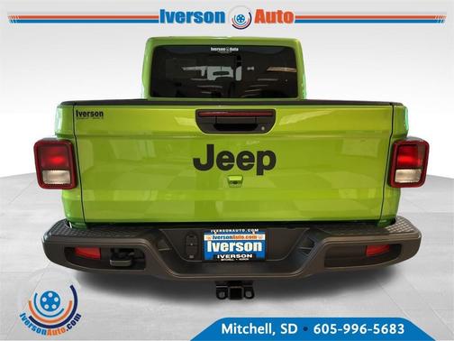 2025 Jeep Gladiator Sport