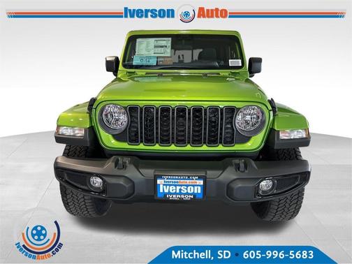 2025 Jeep Gladiator Sport
