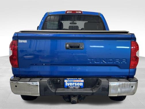 2017 Toyota Tundra SR5