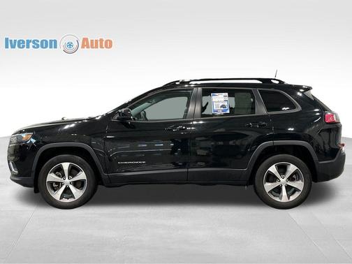 Diamond Black 2022 Jeep Cherokee Limited