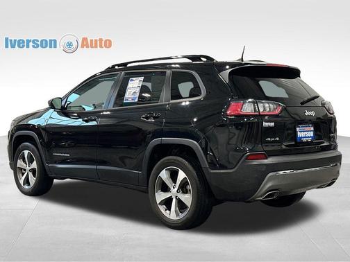 Diamond Black 2022 Jeep Cherokee Limited