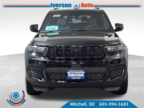 2025 Jeep Grand Cherokee L Laredo