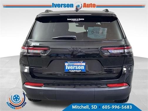 2025 Jeep Grand Cherokee L Laredo