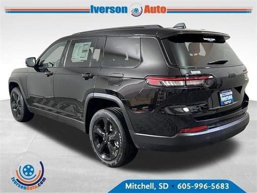 2025 Jeep Grand Cherokee L Laredo