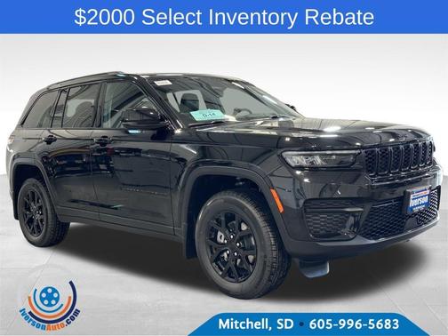 2025 Jeep Grand Cherokee Laredo