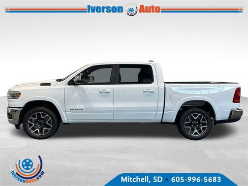 Bright White Clearcoat 2026 RAM 1500 Laramie