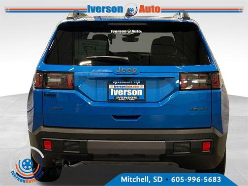 Hydro Blue Pearlcoat 2026 Jeep Cherokee LAREDO/LIMITED