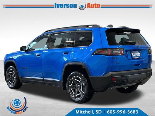 Hydro Blue Pearlcoat 2026 Jeep Cherokee LAREDO/LIMITED